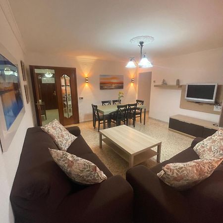 Gran Y Magnifico Apartamento En Малага Экстерьер фото