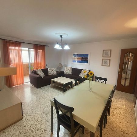 Gran Y Magnifico Apartamento En Малага Экстерьер фото